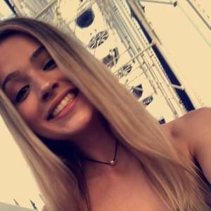 Meet your Posher, Davan